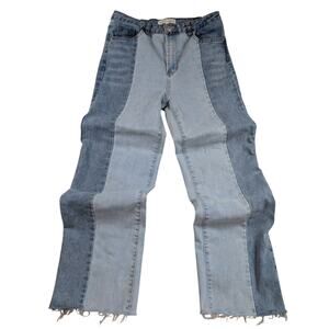 Almost Famous Womens Size 9 Two-Tone Cropped Distressed Raw Hem Jeans
